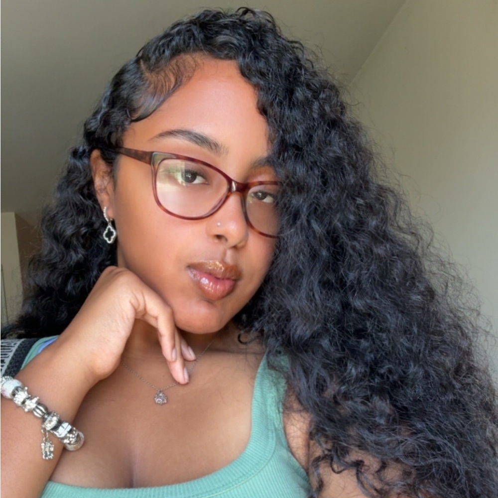 Meet your Posher, Mariah